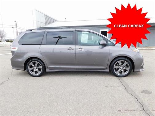 2017 Toyota Sienna SE Premium