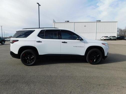 2021 Chevrolet Traverse Premier