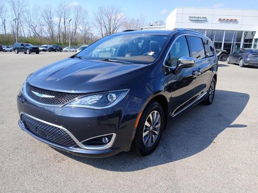 2020 Chrysler Pacifica Hybrid Limited
