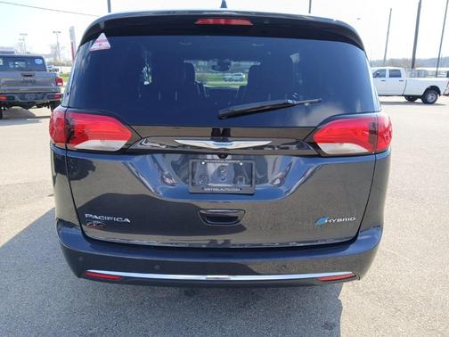2020 Chrysler Pacifica Hybrid Limited