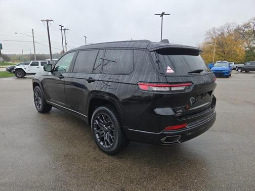 2025 Jeep Grand Cherokee L Summit