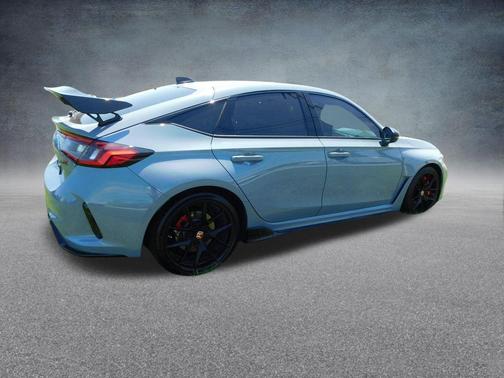 Sonic Gray Pearl 2025 Honda Civic Type R Base