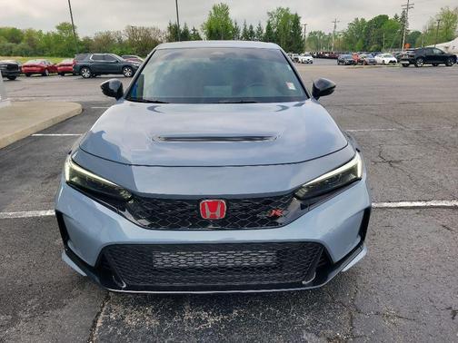 Sonic Gray Pearl 2025 Honda Civic Type R Base