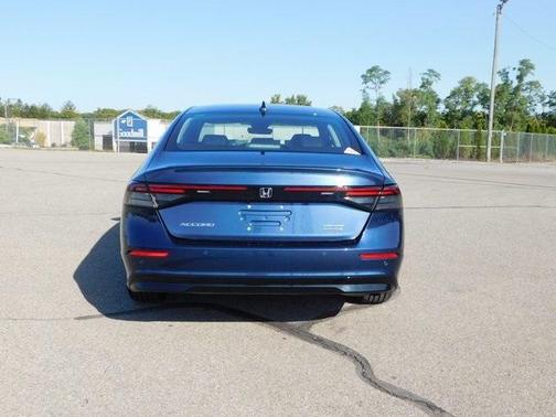 2025 Honda Accord Hybrid Touring