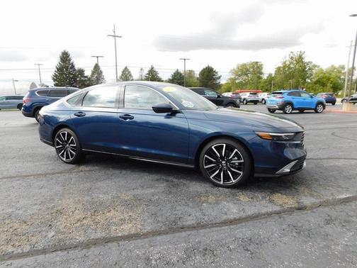2025 Honda Accord Hybrid Touring