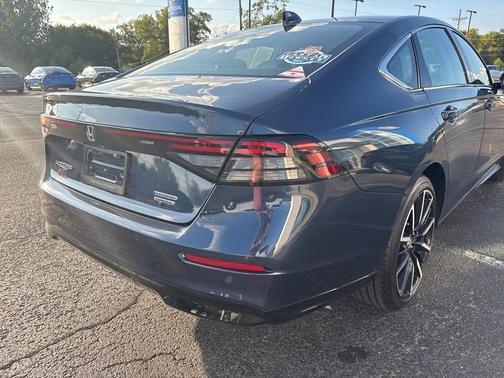 2025 Honda Accord Hybrid Touring