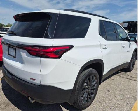 Summit White 2023 Chevrolet Traverse RS