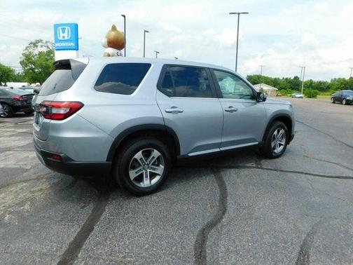 2023 Honda Pilot EX-L 8-Passenger