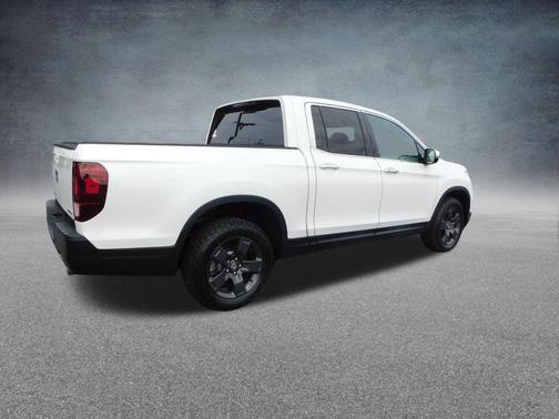 Platinum White Pearl 2023 Honda Ridgeline RTL-E