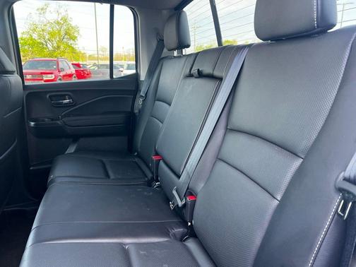 Platinum White Pearl 2023 Honda Ridgeline RTL-E