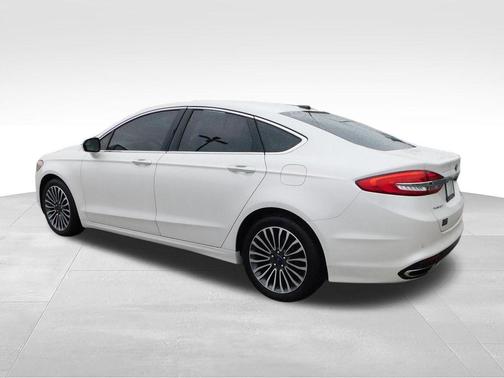 White Platinum Clearcoat Metallic 2017 Ford Fusion SE