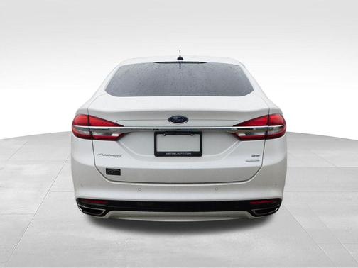 White Platinum Clearcoat Metallic 2017 Ford Fusion SE