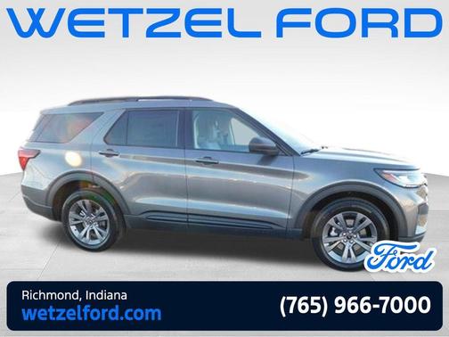 Carbonized Gray Metallic 2026 Ford Explorer Active