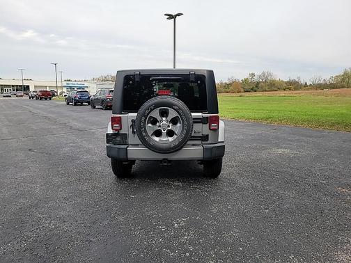 2017 Jeep Wrangler Sahara