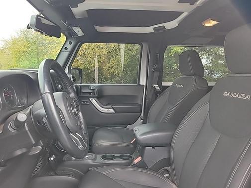 2017 Jeep Wrangler Sahara