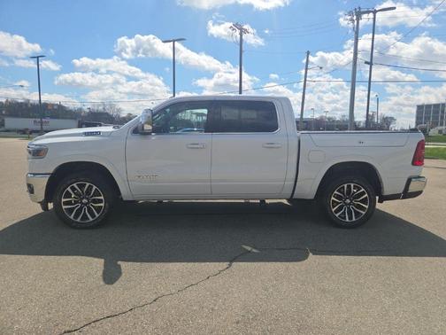 Ivory White 2025 RAM 1500 Limited