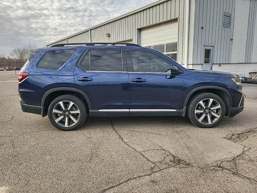 2023 Honda Pilot Elite
