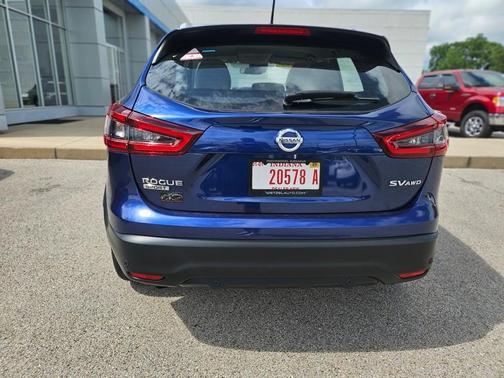 2022 Nissan Rogue Sport SV