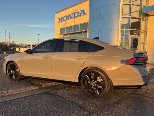 2024 Honda Accord Hybrid Sport-L