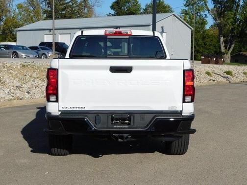 2024 Chevrolet Colorado WT