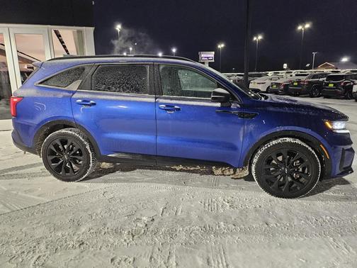 2022 Kia Sorento SX