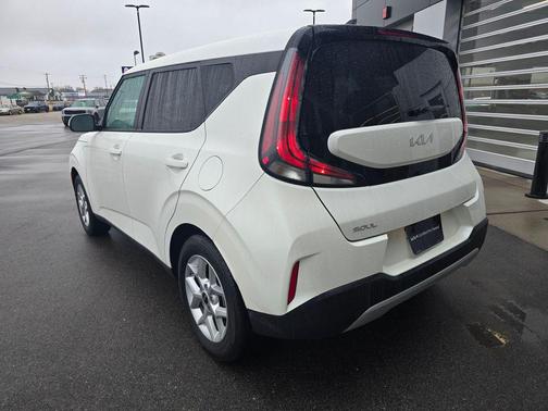 2025 Kia Soul LX