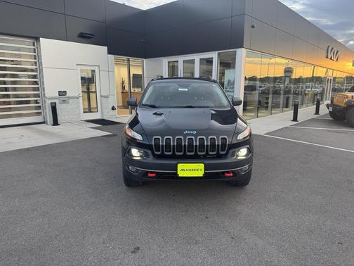 2018 Jeep Cherokee Trailhawk
