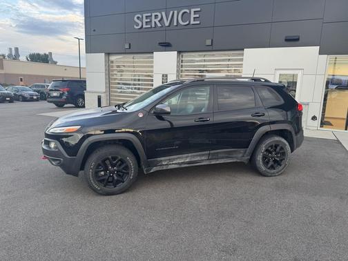 2018 Jeep Cherokee Trailhawk