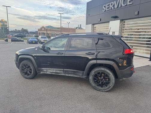 2018 Jeep Cherokee Trailhawk
