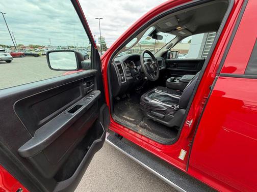Flame Red Clearcoat 2018 RAM 1500 Express