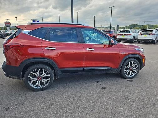 2023 Kia Seltos SX Turbo