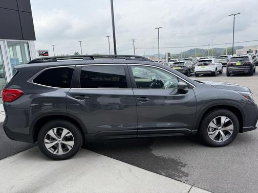 2024 Subaru Ascent Premium 7-Passenger