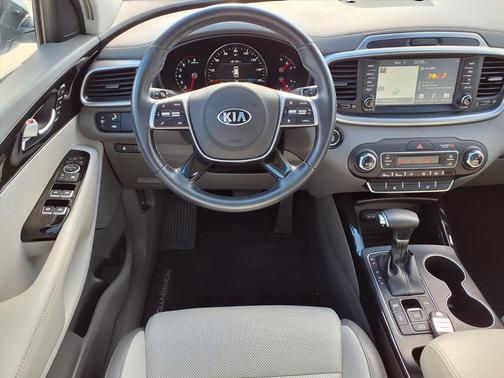 2020 Kia Sorento SX
