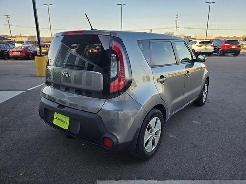 2016 Kia Soul Base