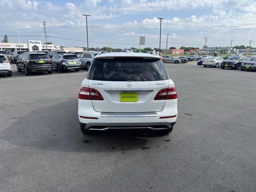 2015 Mercedes-Benz M-Class 4MATIC