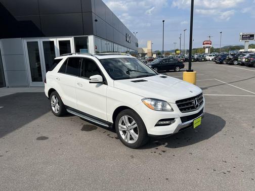 2015 Mercedes-Benz M-Class 4MATIC