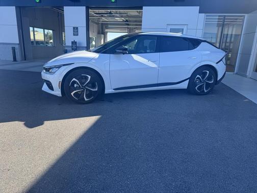 2023 Kia EV6 GT-Line