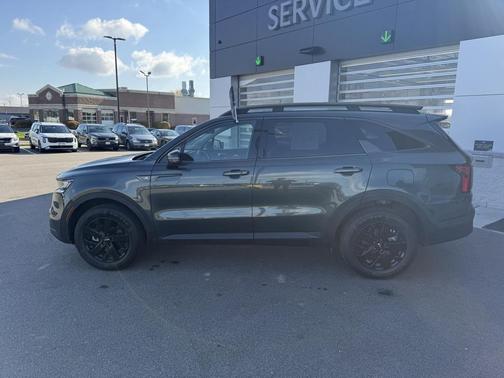 2023 Kia Sorento S