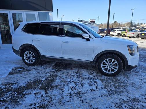 2022 Kia Telluride LX