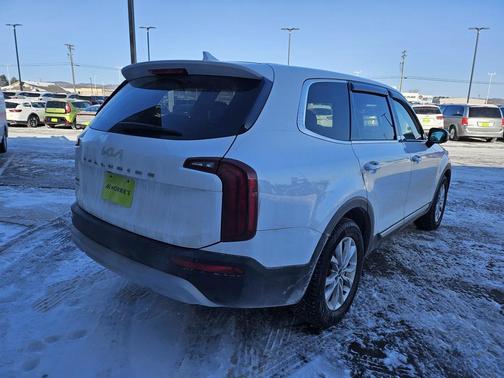 2022 Kia Telluride LX
