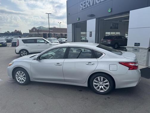 2016 Nissan Altima 2.5 S