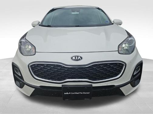 Snow White Pearl 2022 Kia Sportage LX