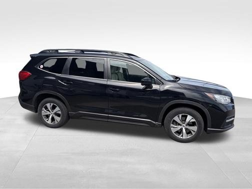Crystal Black Silica 2019 Subaru Ascent Premium 8-Passenger