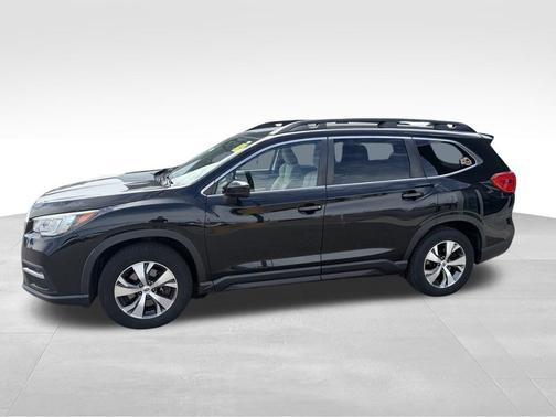 Crystal Black Silica 2019 Subaru Ascent Premium 8-Passenger