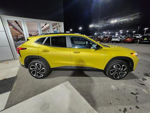 2025 Chevrolet Trax FWD 2RS