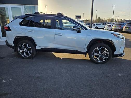 2024 Toyota RAV4 Prime XSE