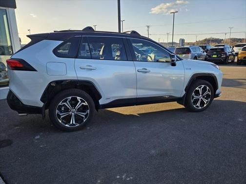2024 Toyota RAV4 Prime XSE