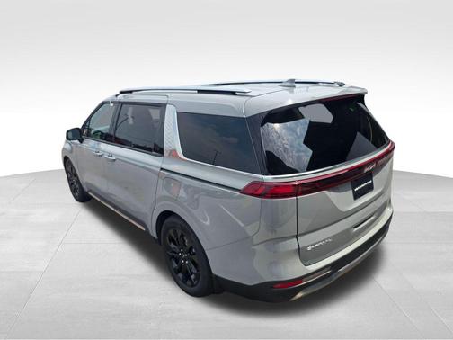 Ceramic Silver 2024 Kia Carnival SX Prestige