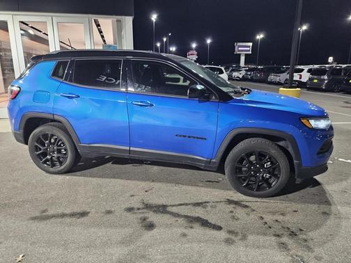 2022 Jeep Compass Latitude