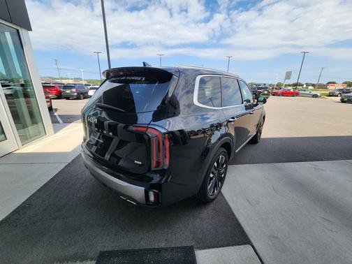 2025 Kia Telluride SX Prestige